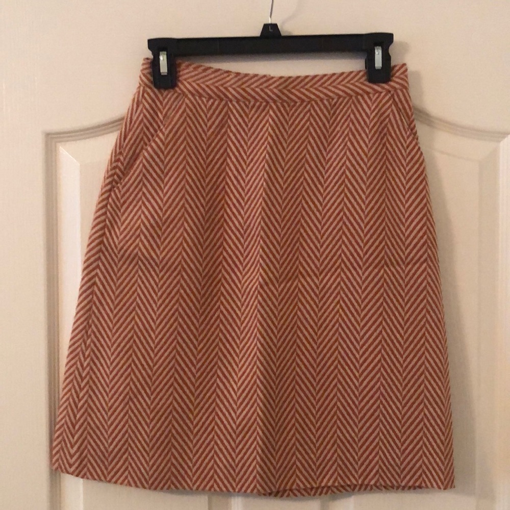 Vintage inspired skirt with pockets